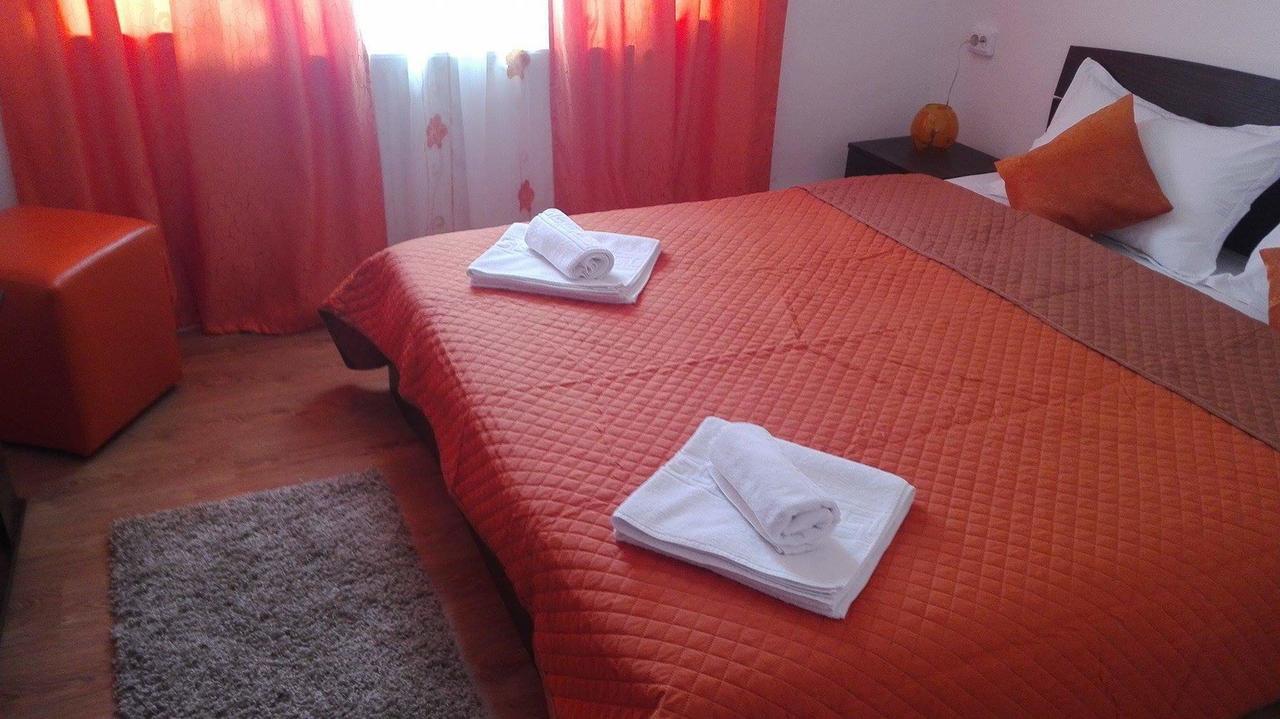 Casa Regala Ear Hotell Craiova Exteriör bild